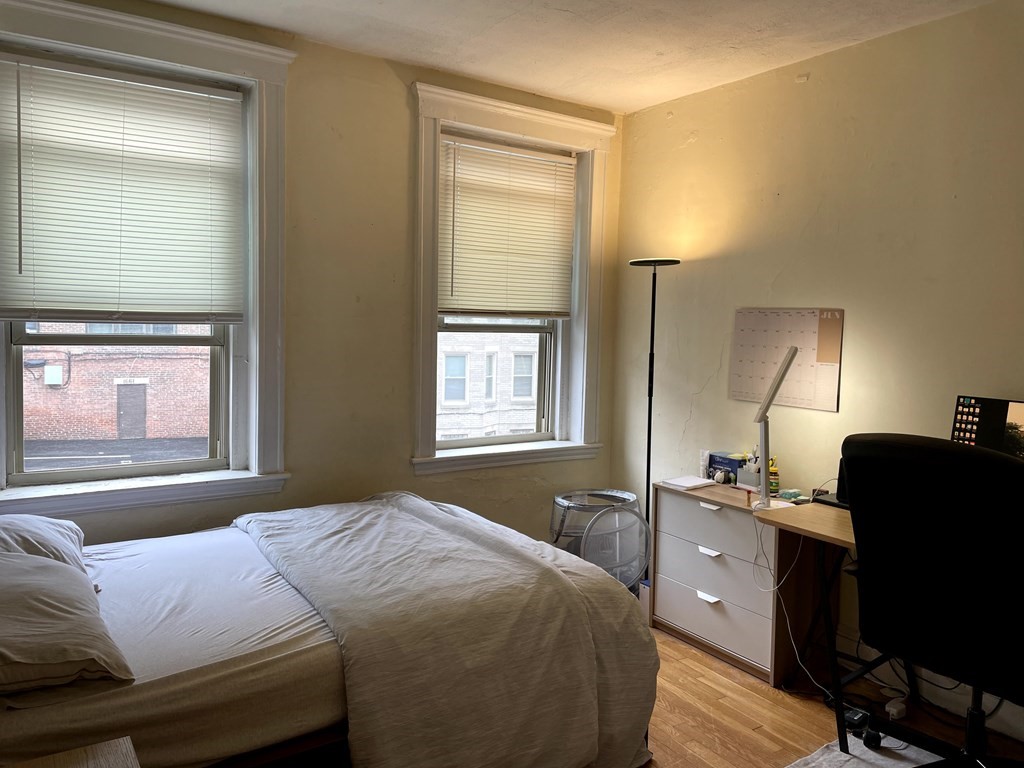 2 bed, 1 bath apartment for rent at 32 Ransom Rd Unit 8, Brighton — photo 2 of 10