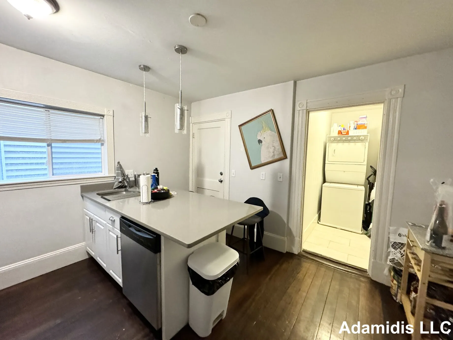 3 bed, 1 bath apartment for rent at 32 Rawson St Unit 1, Dorchester — photo 2 of 9