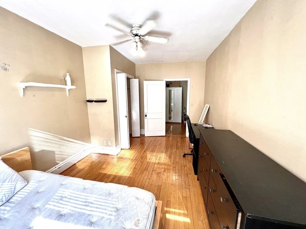 3 bed, 2 bath apartment for rent at 32 Reedsdale St Unit 5, Allston — photo 2 of 14