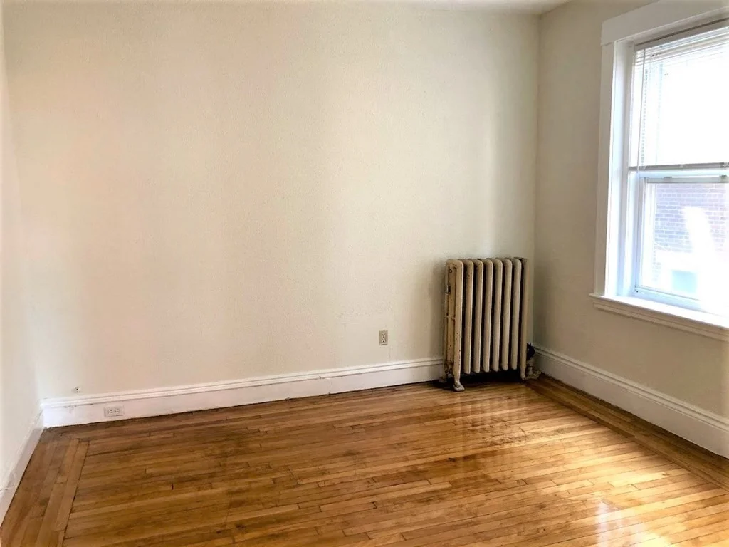 3 bed, 1 bath apartment for rent at 32 Reedsdale St Unit 6, Allston — photo 3 of 8