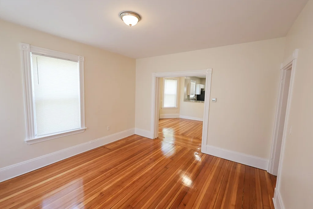 3 bed, 1 bath apartment for rent at 32 Robinson St Unit 1, Dorchester — photo 21 of 39