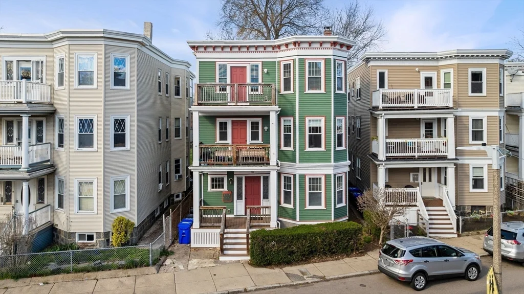 3 bed, 2 bath apartment for rent at 32 Roseclair St Unit 2, Dorchester — photo 34 of 34