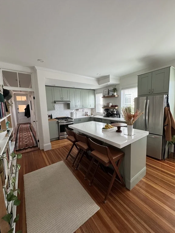 3 bed, 2 bath apartment for rent at 32 Roseclair St Unit 3, Dorchester — photo 2 of 17