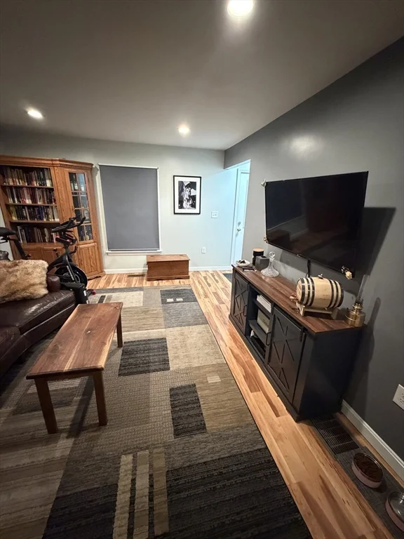 2 bed, 1 bath apartment for rent at 32 Roundy Unit 1, Beverly — photo 12 of 14