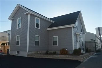 2 bed, 1 bath apartment for rent at 32 Roundy Unit 1, Beverly — photo 2 of 14