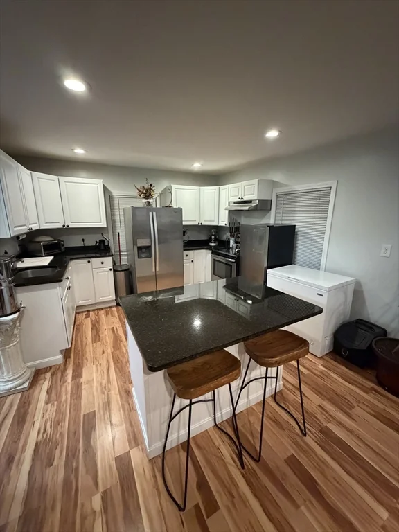 2 bed, 1 bath apartment for rent at 32 Roundy Unit 1, Beverly — photo 8 of 14