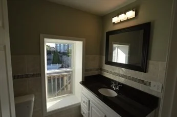 2 bed, 1 bath apartment for rent at 32 Roundy Unit 2, Beverly — photo 6 of 8