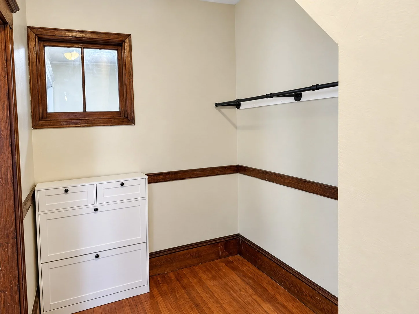 3 bed, 1 bath apartment for rent at 32 S Prospect St Unit 1, Haverhill — photo 8 of 8