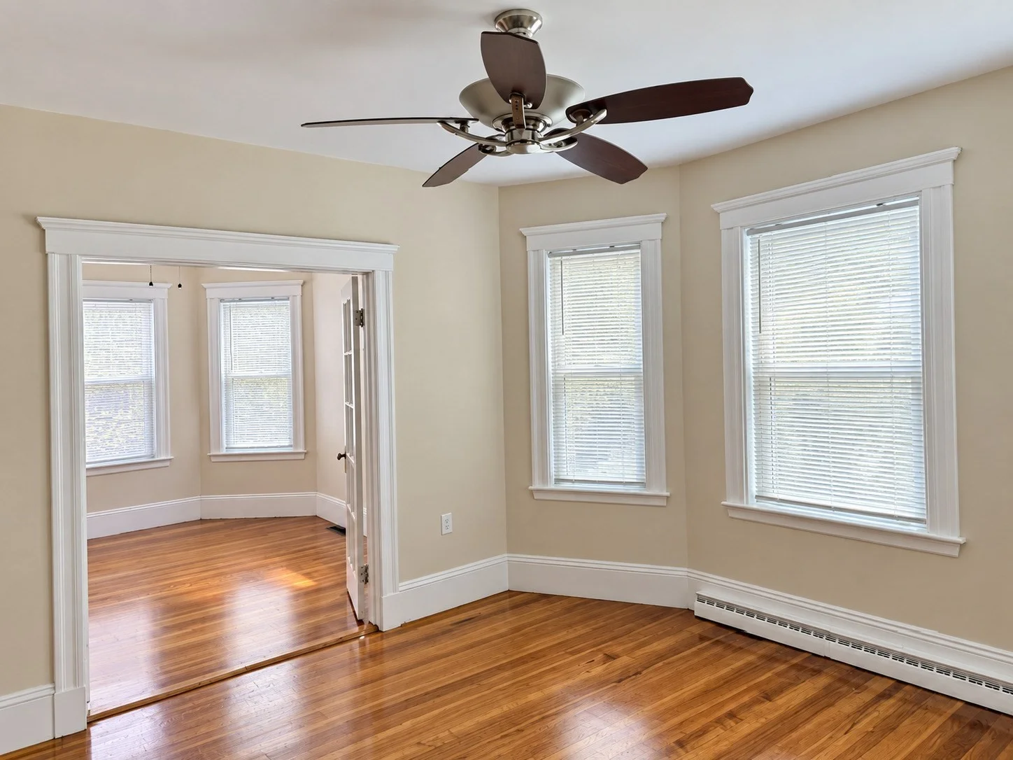 3 bed, 1 bath apartment for rent at 32 S Prospect St Unit 1, Haverhill — photo 1 of 8
