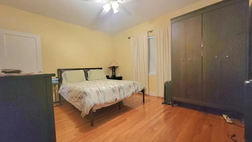 2 bed, 1 bath apartment for rent at 32 Saint Paul Unit 2, Brookline — photo 4 of 9