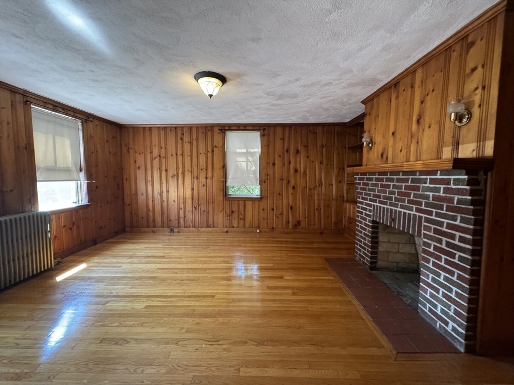 2 bed, 1 bath apartment for rent at 32 Shepard St Unit 1, Brighton — photo 7 of 14