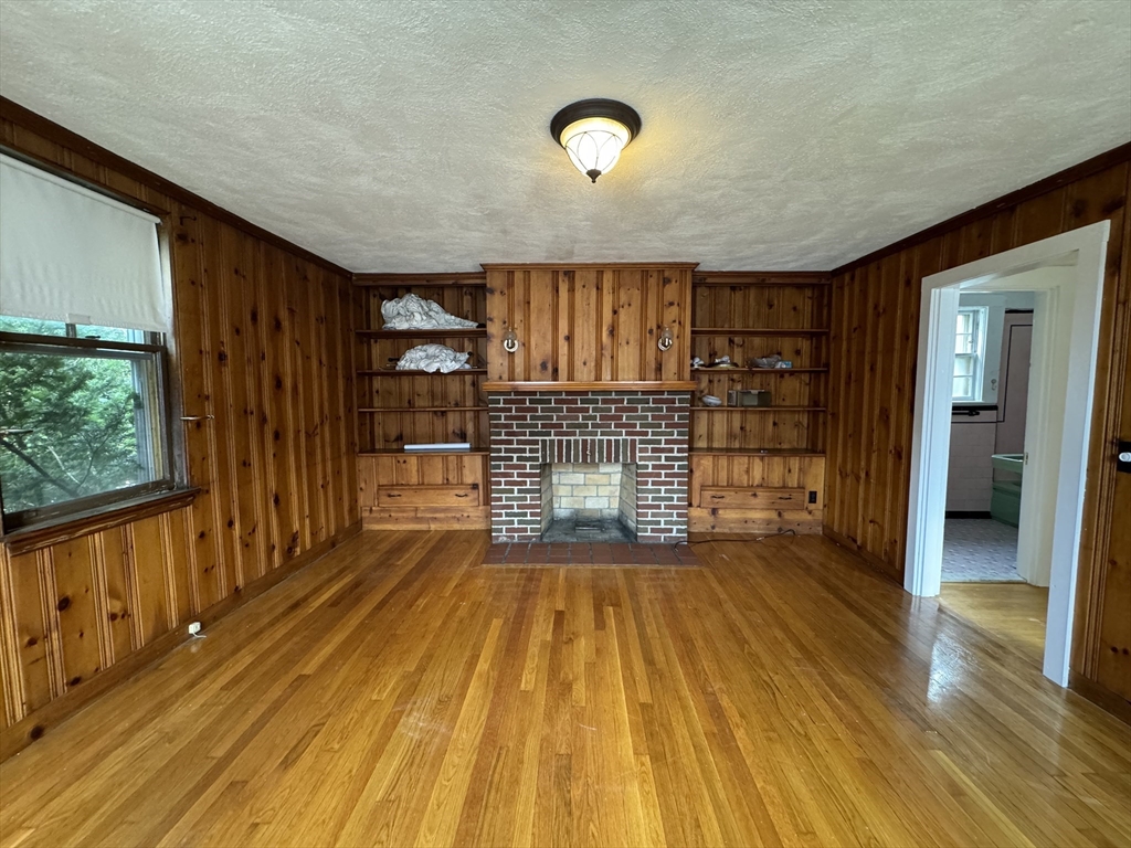 2 bed, 1 bath apartment for rent at 32 Shepard St Unit 1, Brighton — photo 5 of 14