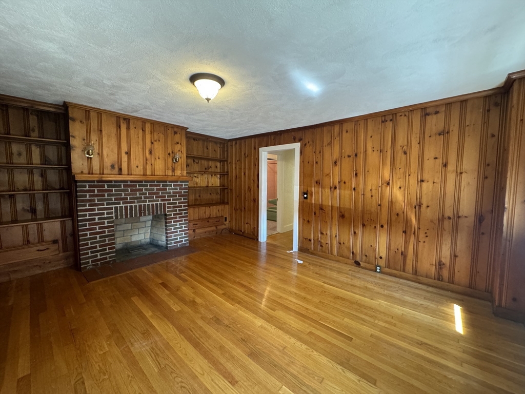 2 bed, 1 bath apartment for rent at 32 Shepard St Unit 1, Brighton — photo 6 of 14