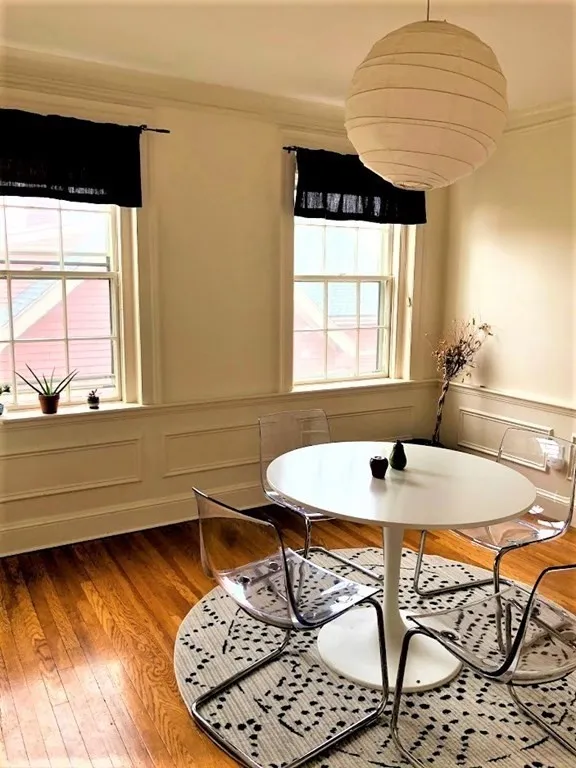 2 bed, 1 bath apartment for rent at 32 Shepard St Unit 32, Harvard Square — photo 2 of 9