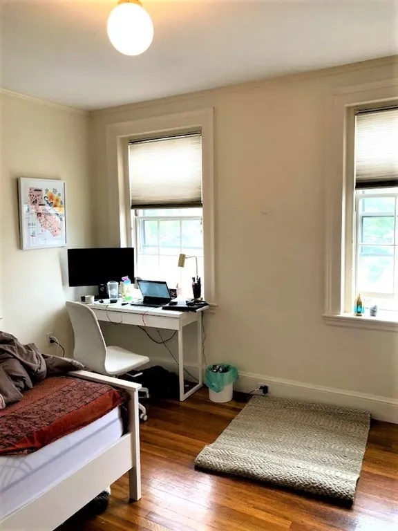 2 bed, 1 bath apartment for rent at 32 Shepard St Unit 32, Harvard Square — photo 7 of 9