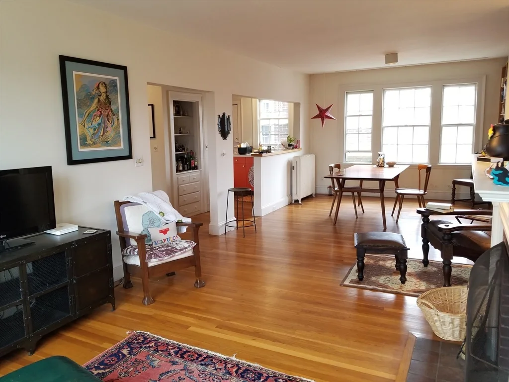 2 bed, 1 bath apartment for rent at 32 Shepard St Unit 44, Neighborhood Nine — photo 2 of 13