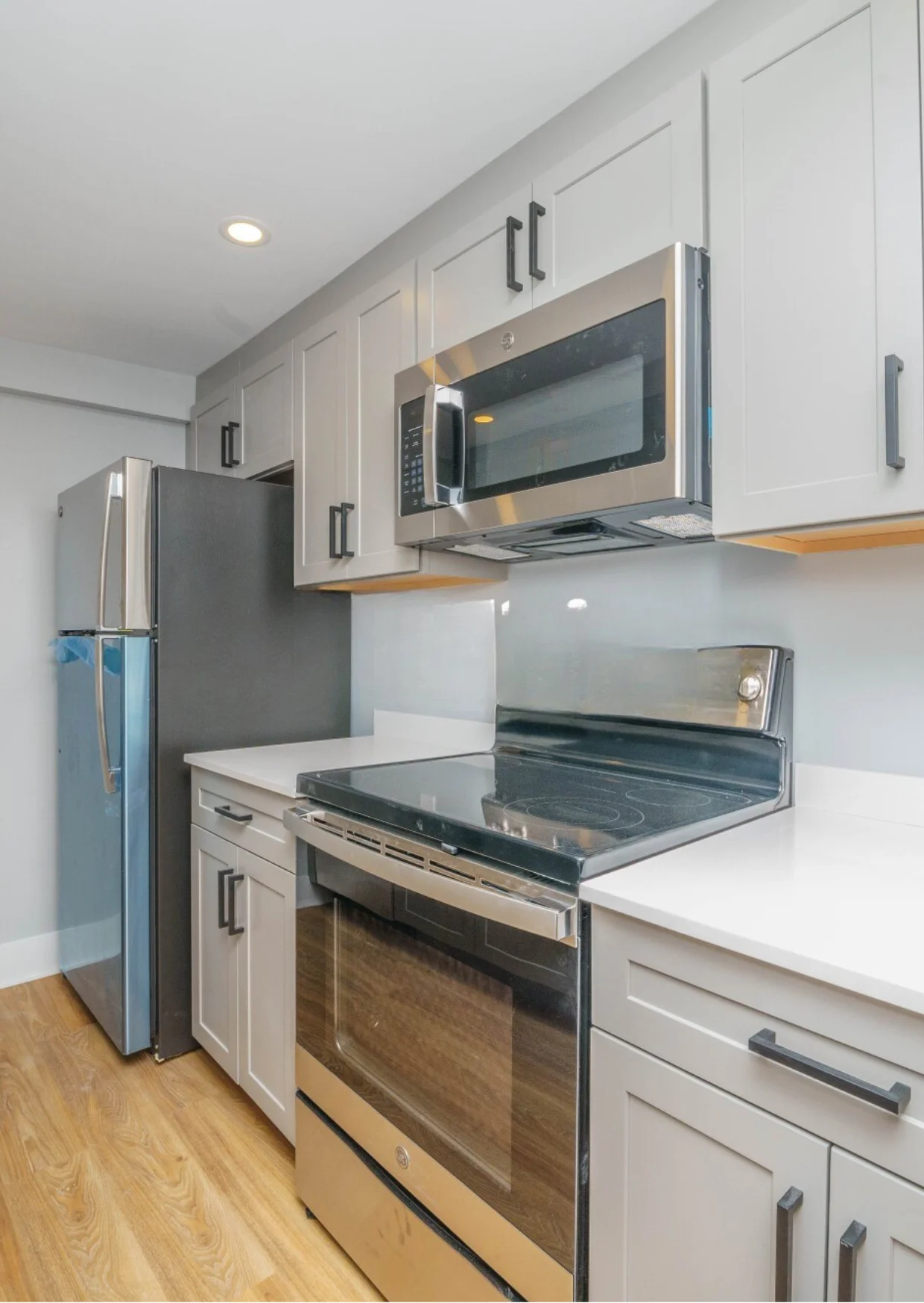 2 bed, 1 bath apartment for rent at 32 Sherman St Unit 11, Neighborhood Nine