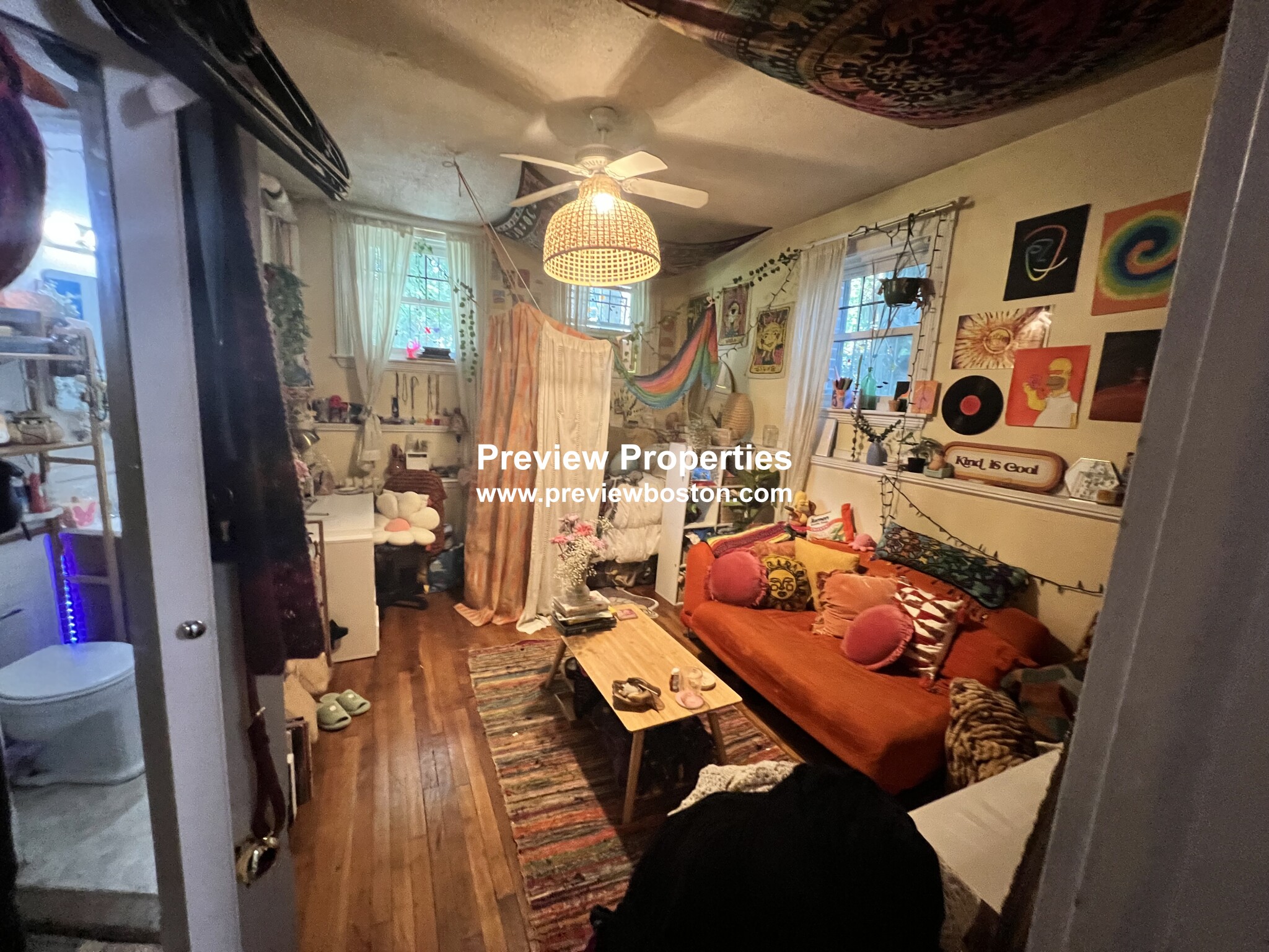 Studio bed, 1 bath apartment for rent at 32 Sidlaw Rd Unit 2P, Brighton — photo 5 of 14