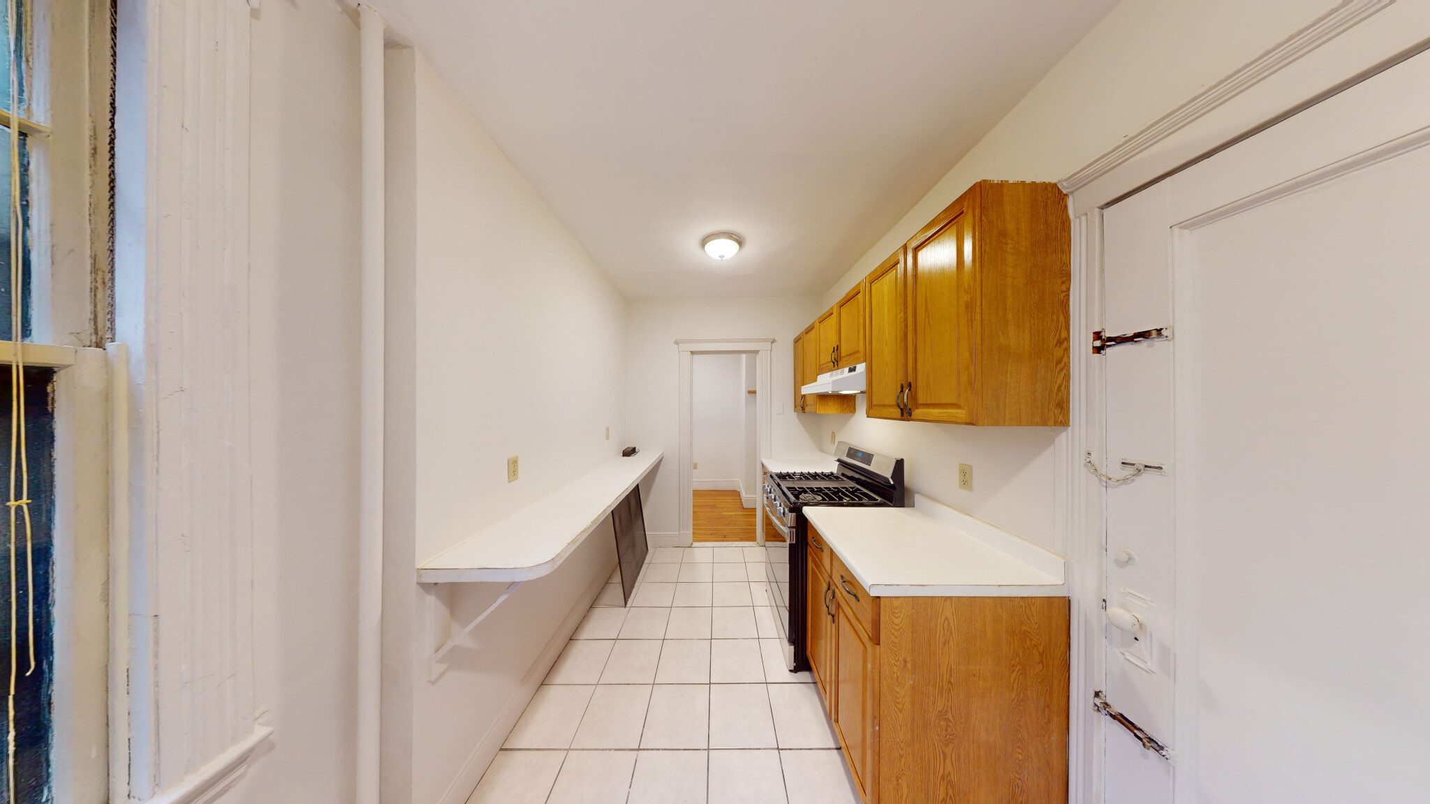 1 bed, 1 bath apartment for rent at 32 Sidlaw Rd Unit 7, Brighton — photo 2 of 12