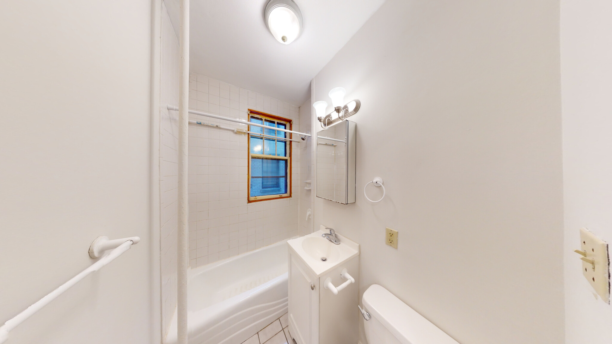 1 bed, 1 bath apartment for rent at 32 Sidlaw Rd Unit 7, Brighton — photo 7 of 12