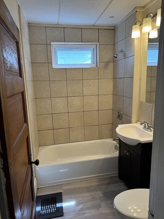3 bed, 1 bath apartment for rent at 32 South Prospect St Unit 1, Bradford — photo 10 of 16