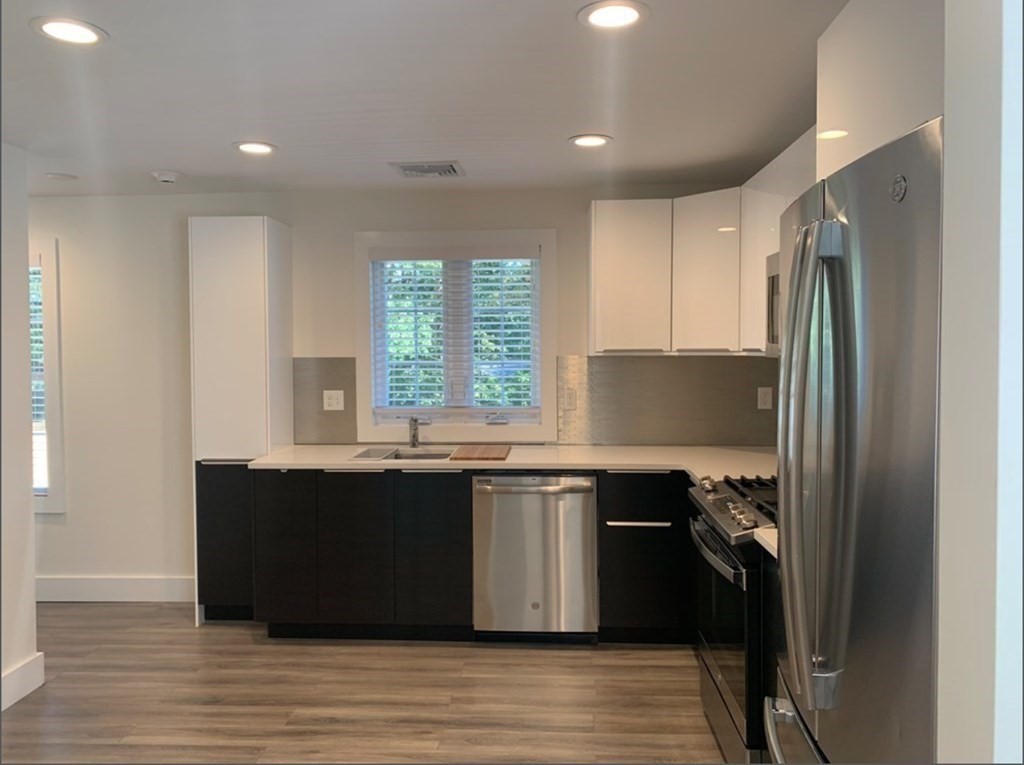 2 bed, 1 bath apartment for rent at 32 Sudbury St Unit 2, Maynard — photo 5 of 16