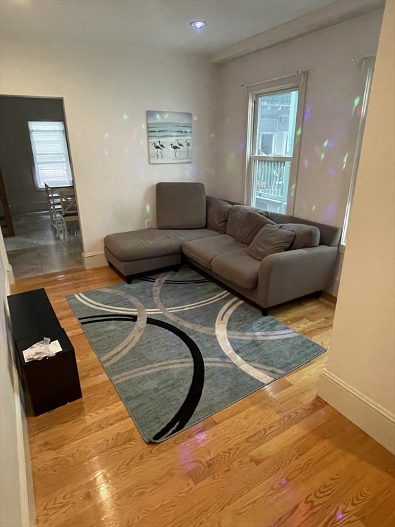 3 bed, 2 bath apartment for rent at 32 Suffolk St Unit 2, The Port — photo 13 of 22