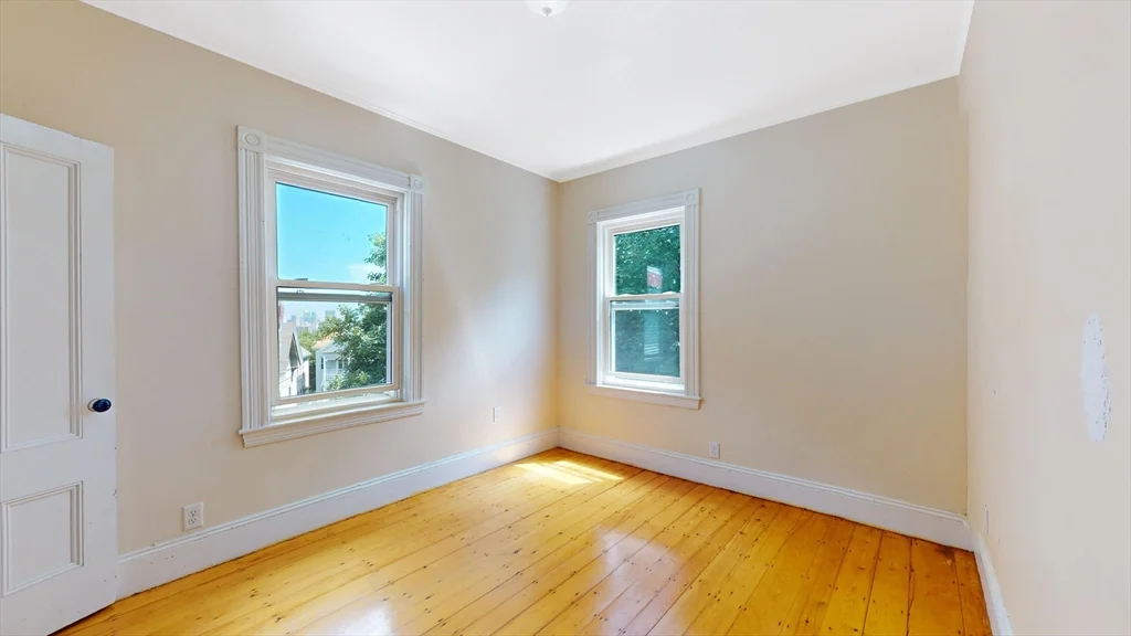 2 bed, 1 bath apartment for rent at 32 Thornton St Unit 2, Roxbury — photo 13 of 21