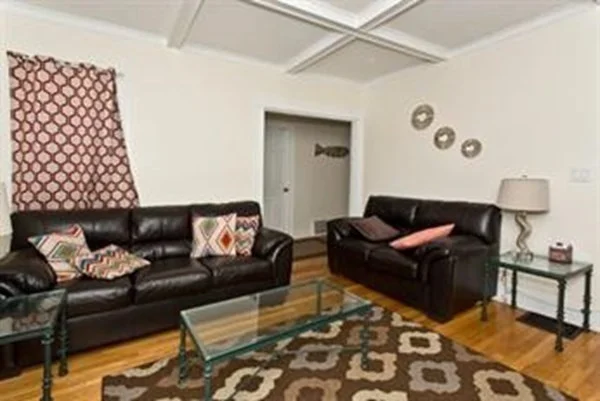 4 bed, 1 bath apartment for rent at 32 Touro Ave Unit 1, Tufts University — photo 3 of 12