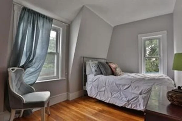 4 bed, 1 bath apartment for rent at 32 Touro Ave Unit 1, Tufts University — photo 11 of 12