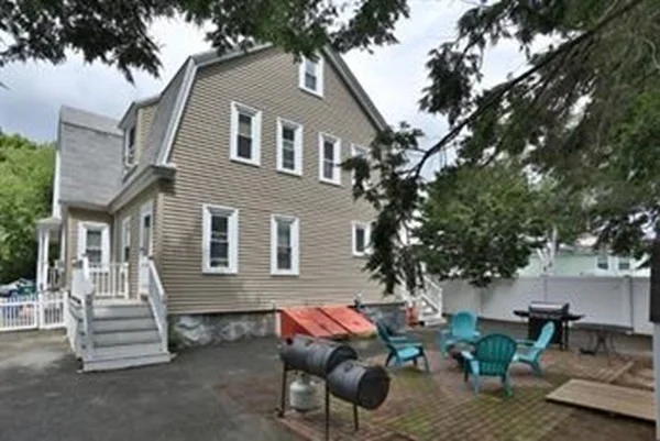 4 bed, 1 bath apartment for rent at 32 Touro Ave Unit 1, Tufts University — photo 12 of 12