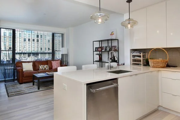1 bed, 1 bath apartment for rent at 32 Traveler St Unit 212, South End