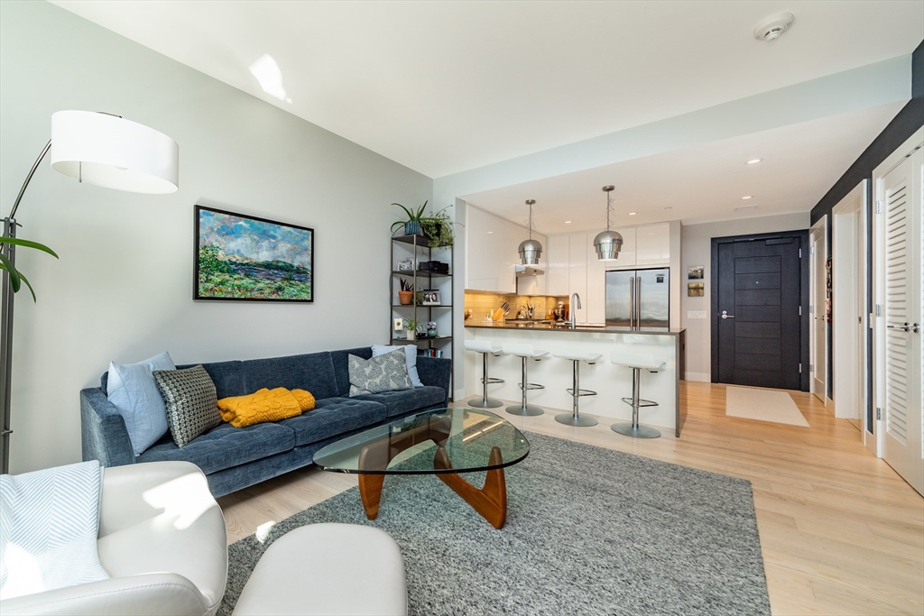 1 bed, 1 bath apartment for rent at 32 Traveler St Unit 312, South End — photo 2 of 36