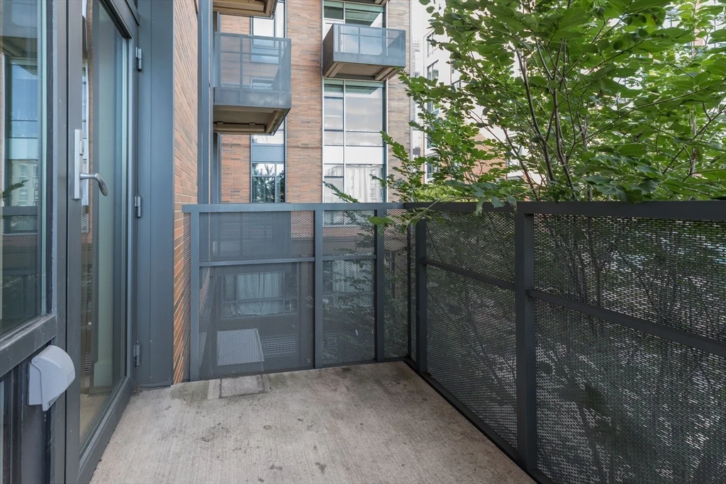 1 bed, 1 bath apartment for rent at 32 Traveler St Unit 312, South End — photo 21 of 36