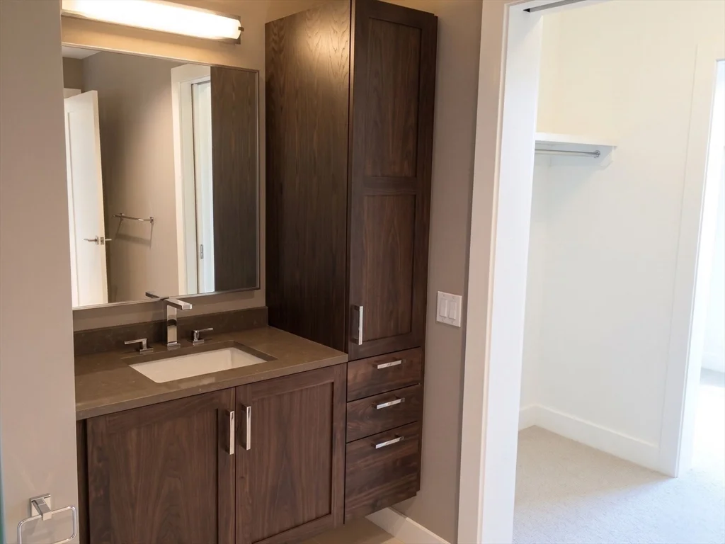 1 bed, 1 bath apartment for rent at 32 Traveler St Unit 613, South End — photo 11 of 30