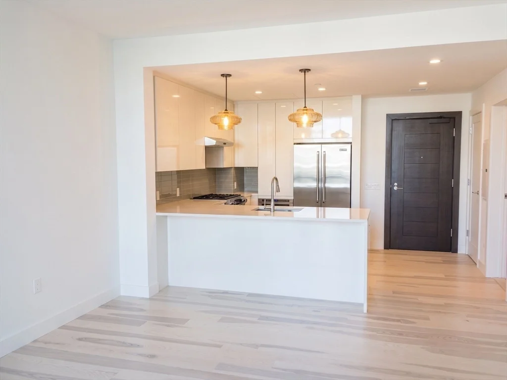 1 bed, 1 bath apartment for rent at 32 Traveler St Unit 613, South End — photo 5 of 30
