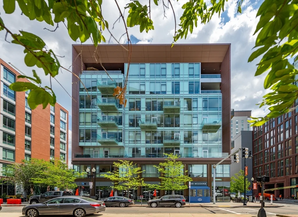 1 bed, 1 bath apartment for rent at 32 Traveler St Unit 808, South End — photo 25 of 33