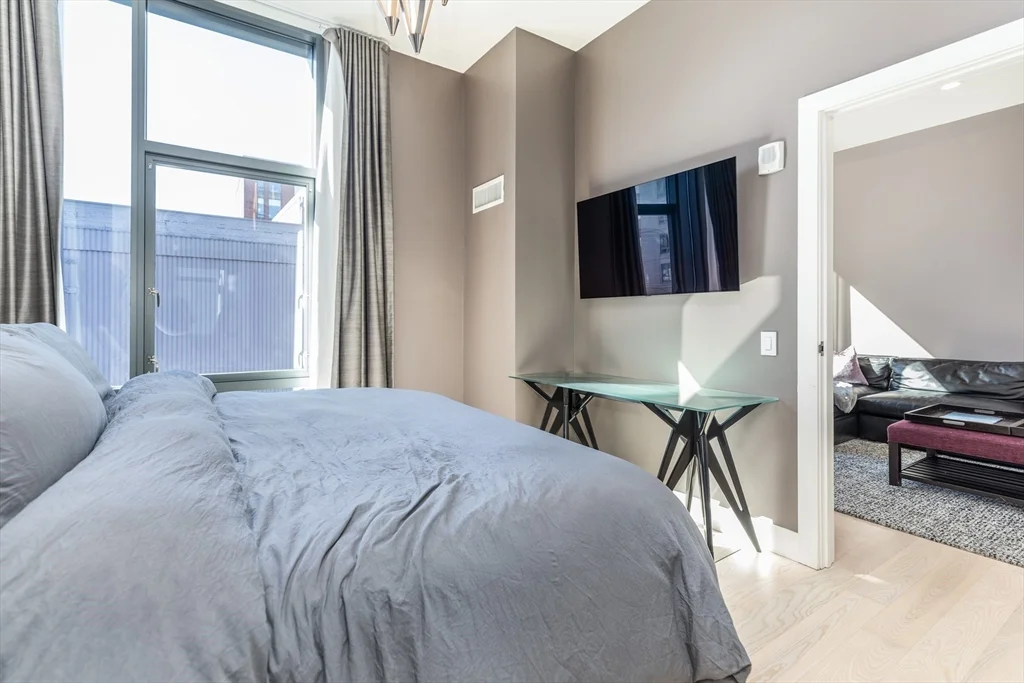 1 bed, 1 bath apartment for rent at 32 Traveler St Unit 808, South End — photo 13 of 33