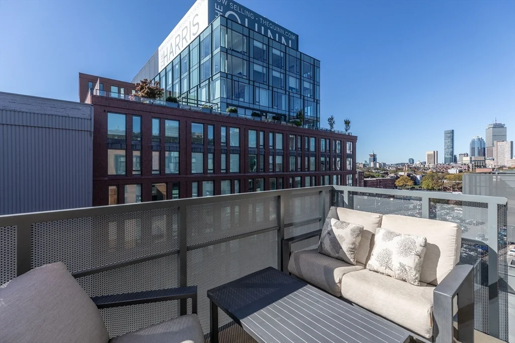 1 bed, 1 bath apartment for rent at 32 Traveler St Unit PH8, South End — photo 5 of 39