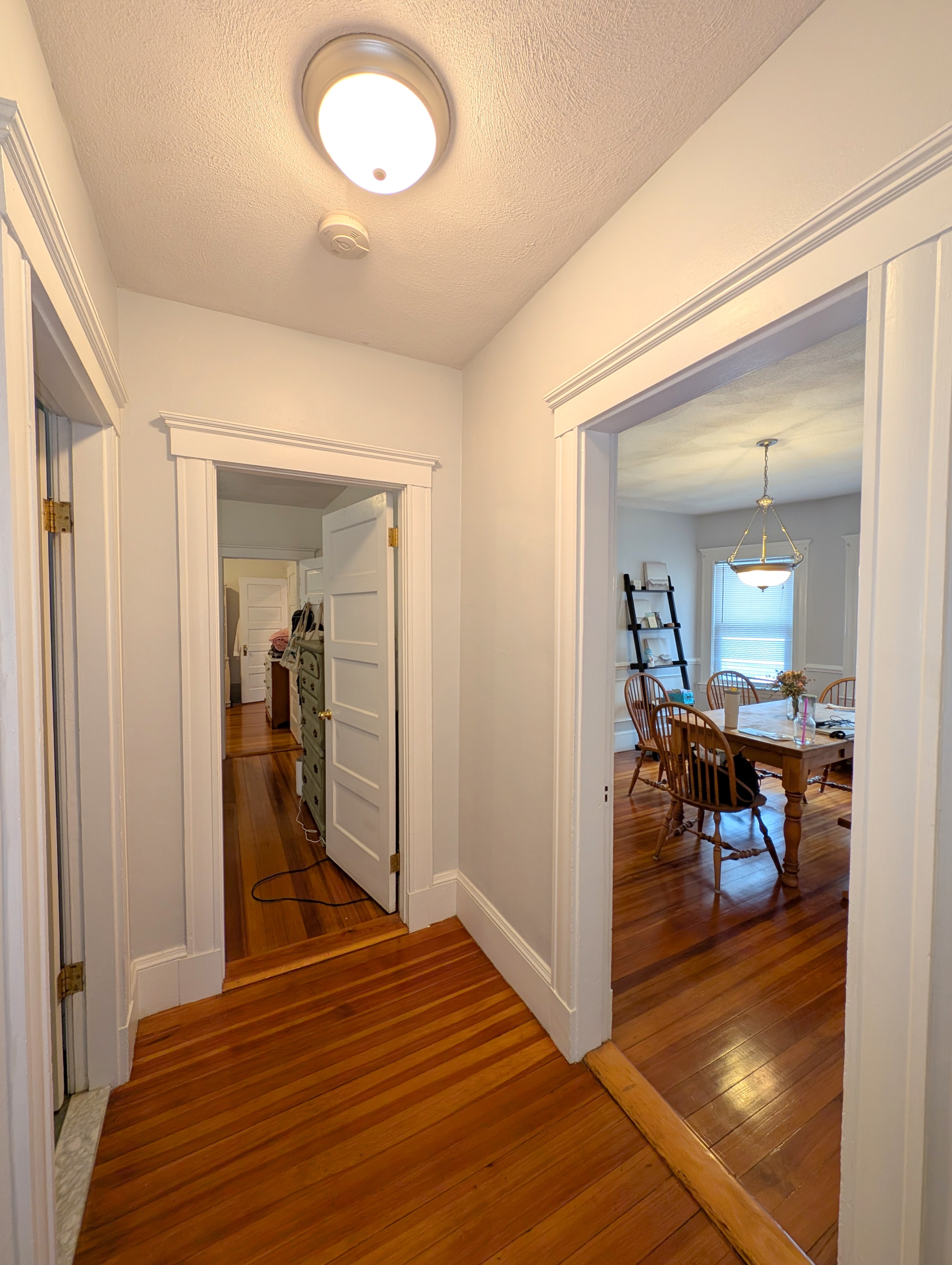 2.5 bed, 1 bath apartment for rent at 32 Trowbridge St Unit 32, Arlington — photo 14 of 18