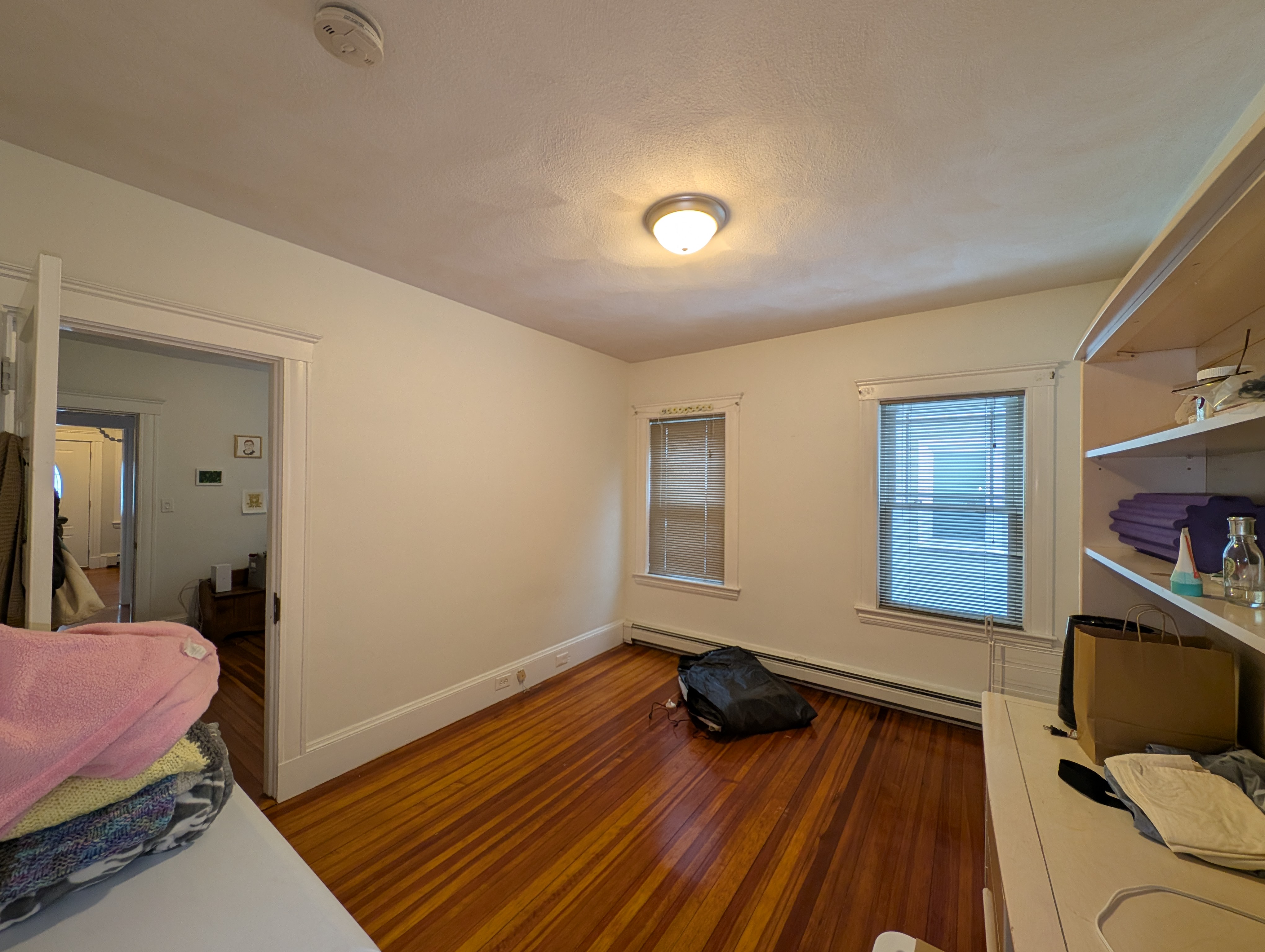2.5 bed, 1 bath apartment for rent at 32 Trowbridge St Unit 32, Arlington — photo 9 of 18
