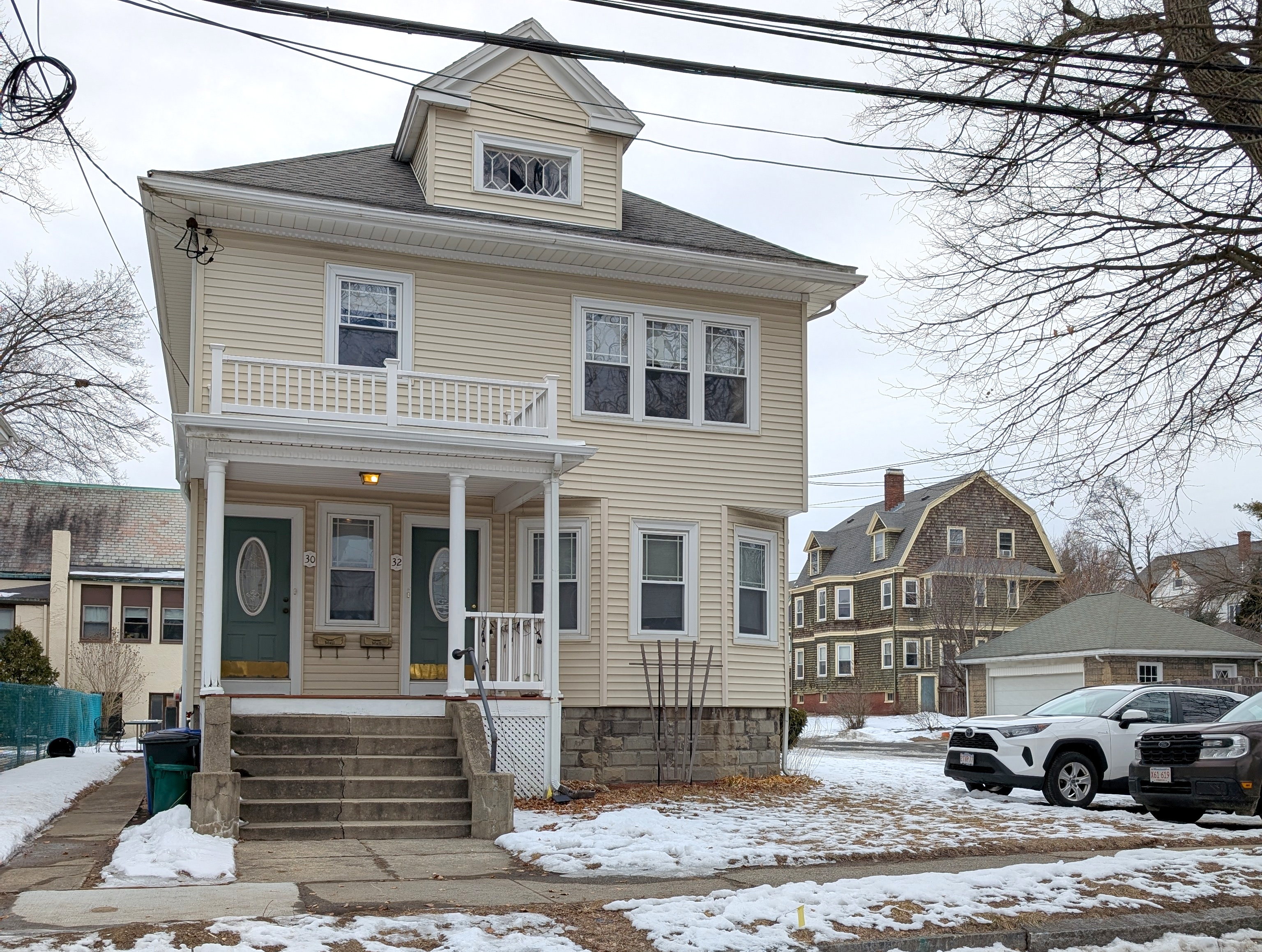 2.5 bed, 1 bath apartment for rent at 32 Trowbridge St Unit 32, Arlington — photo 17 of 18