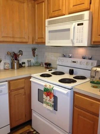2 bed, 2 bath apartment for rent at 32 Tufts Ave Unit A, Wellington — photo 3 of 13