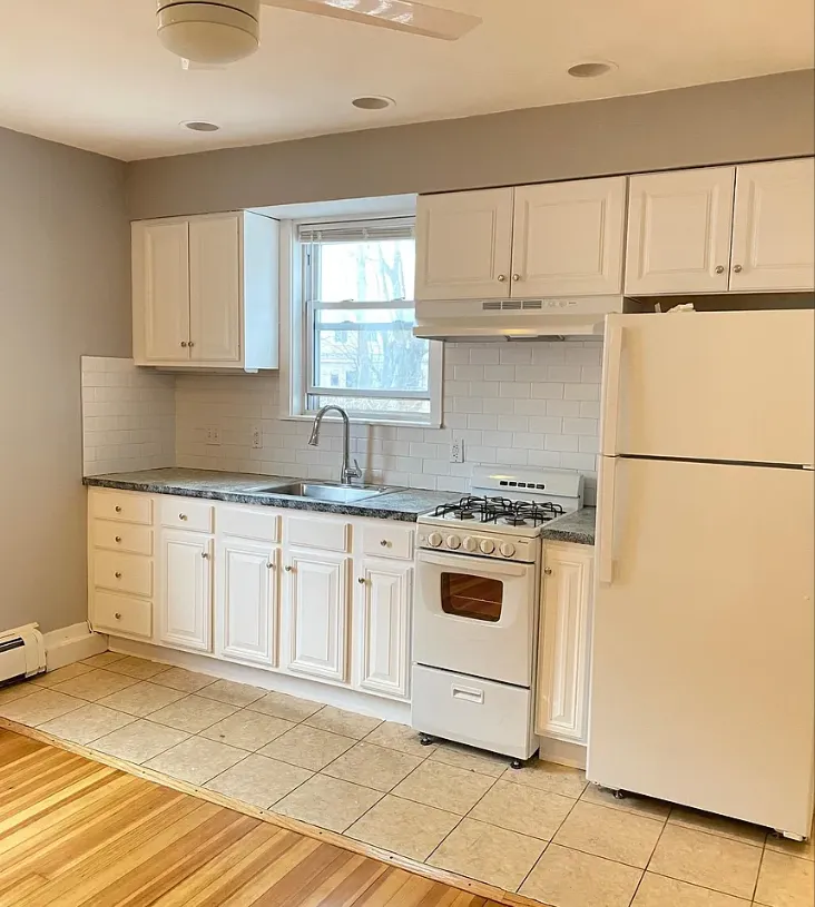 1 bed, 1 bath apartment for rent at 32 Tufts St Unit 3, Cambridgeport — photo 11 of 21