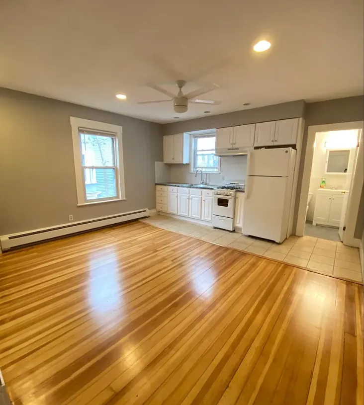 1 bed, 1 bath apartment for rent at 32 Tufts St Unit 3, Cambridgeport — photo 1 of 21