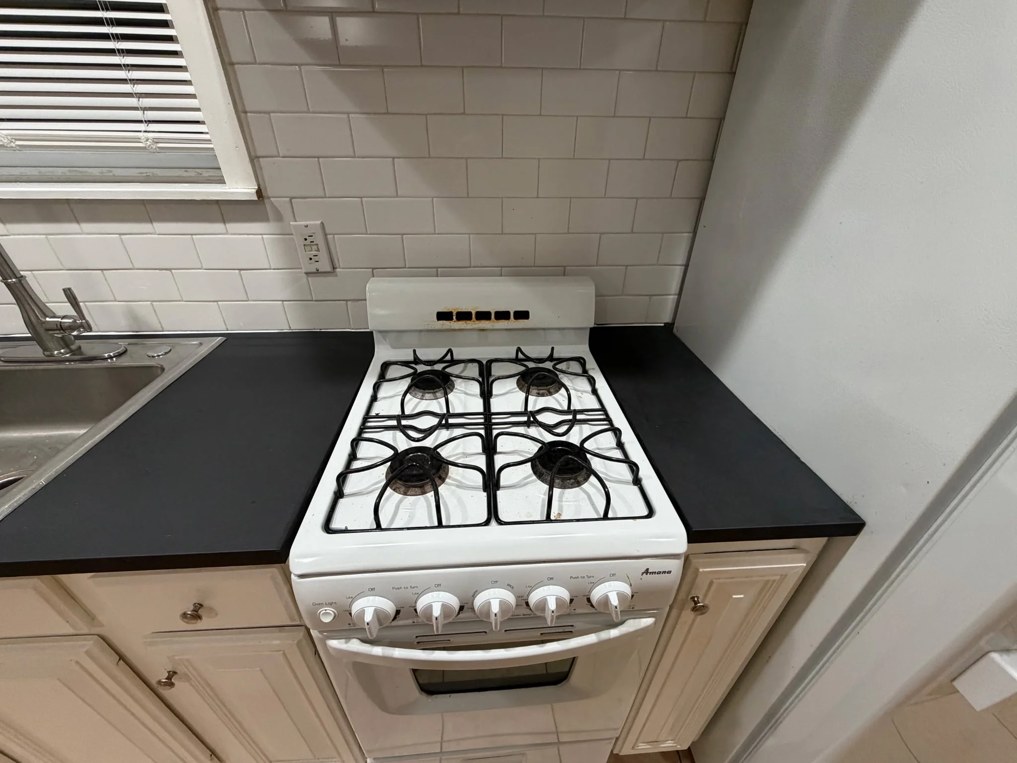 1 bed, 1 bath apartment for rent at 32 Tufts St Unit 3, Cambridgeport — photo 3 of 21