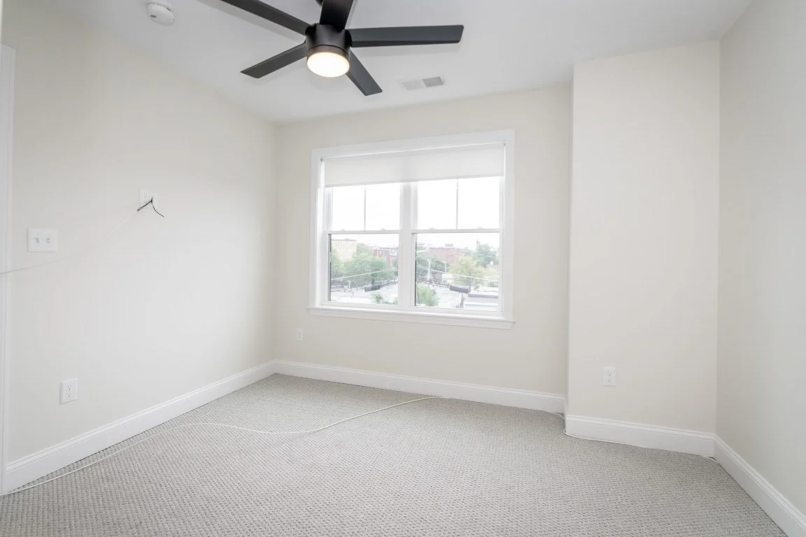 3 bed, 2 bath apartment for rent at 32 Union St Unit 32, Lowell — photo 16 of 24