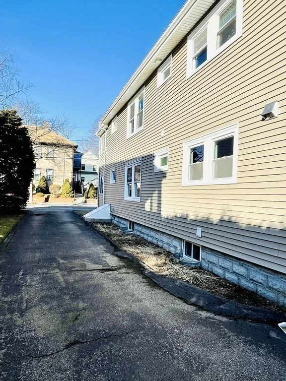 2 bed, 1 bath apartment for rent at 32 Unity Ave Unit 32, Belmont — photo 20 of 21