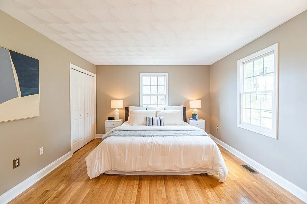 3 bed, 2 bath apartment for rent at 32 Waltham St, Woburn — photo 9 of 25