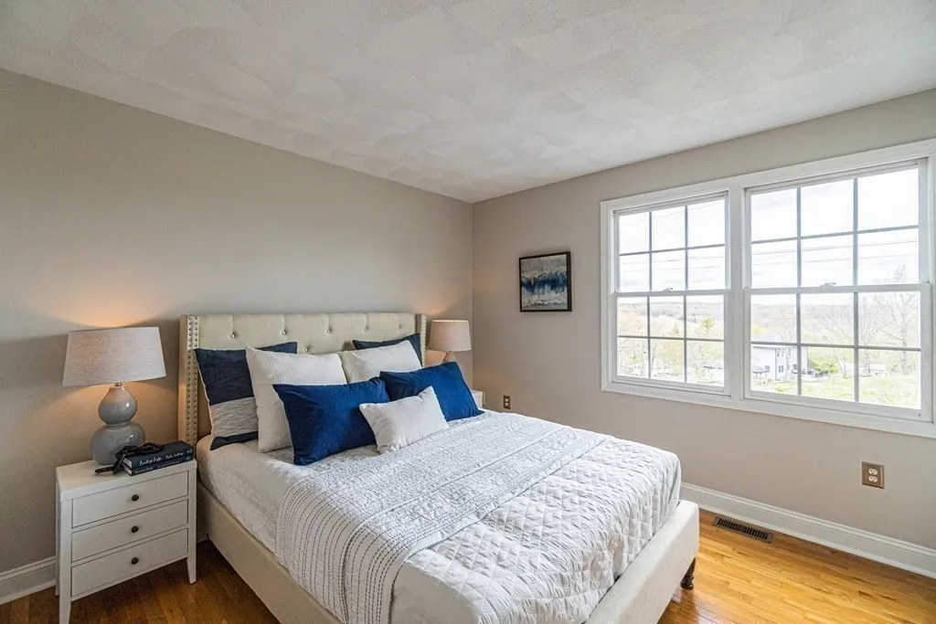 3 bed, 2 bath apartment for rent at 32 Waltham St, Woburn — photo 13 of 25